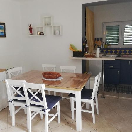 Villa Lora Tučepi Extérieur photo