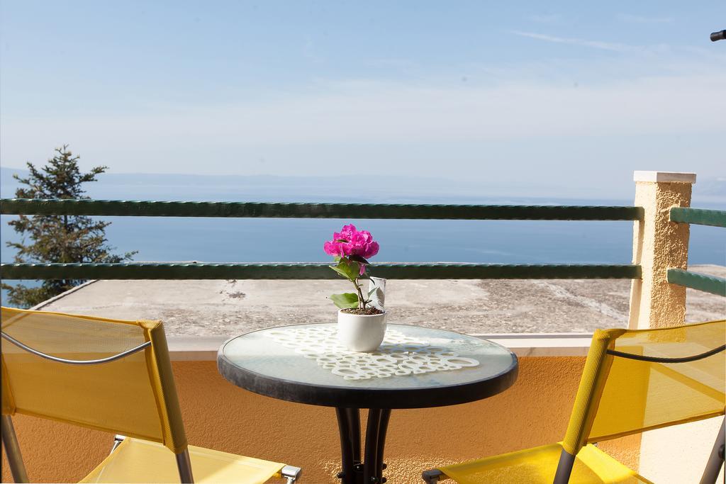 Villa Lora Tučepi Extérieur photo